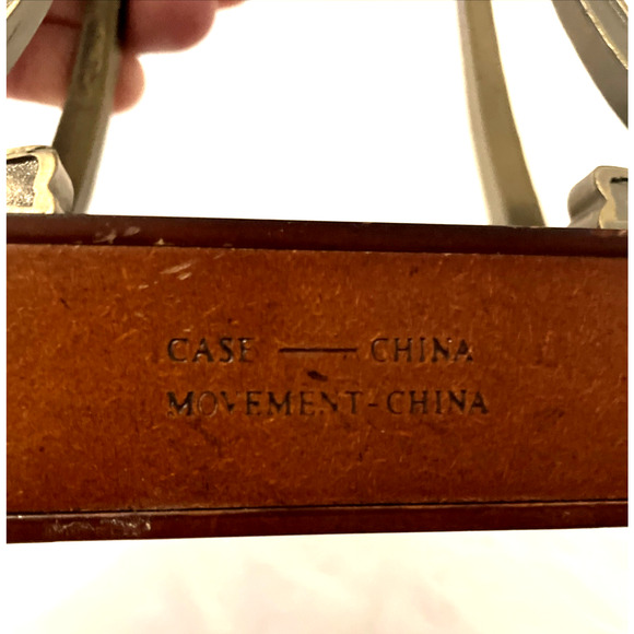 Bombay Desk Top Clock 2004. NOT WORKING - Picture 9 of 11